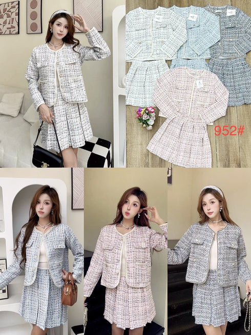 Vintage Tweed Jacket With Pleated Mini Skirts
